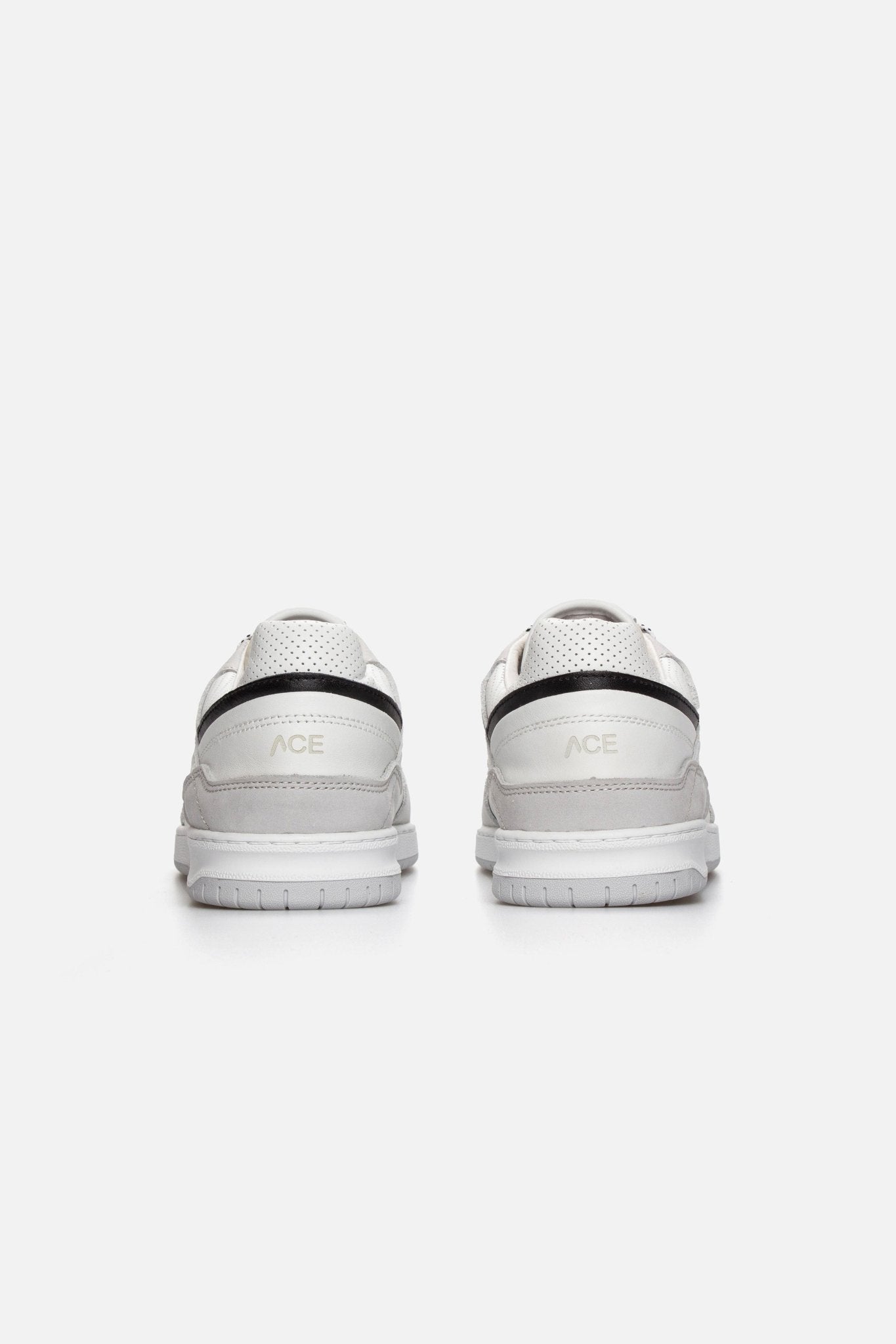 The ACE Hub Sprint sneaker White/Black – back view