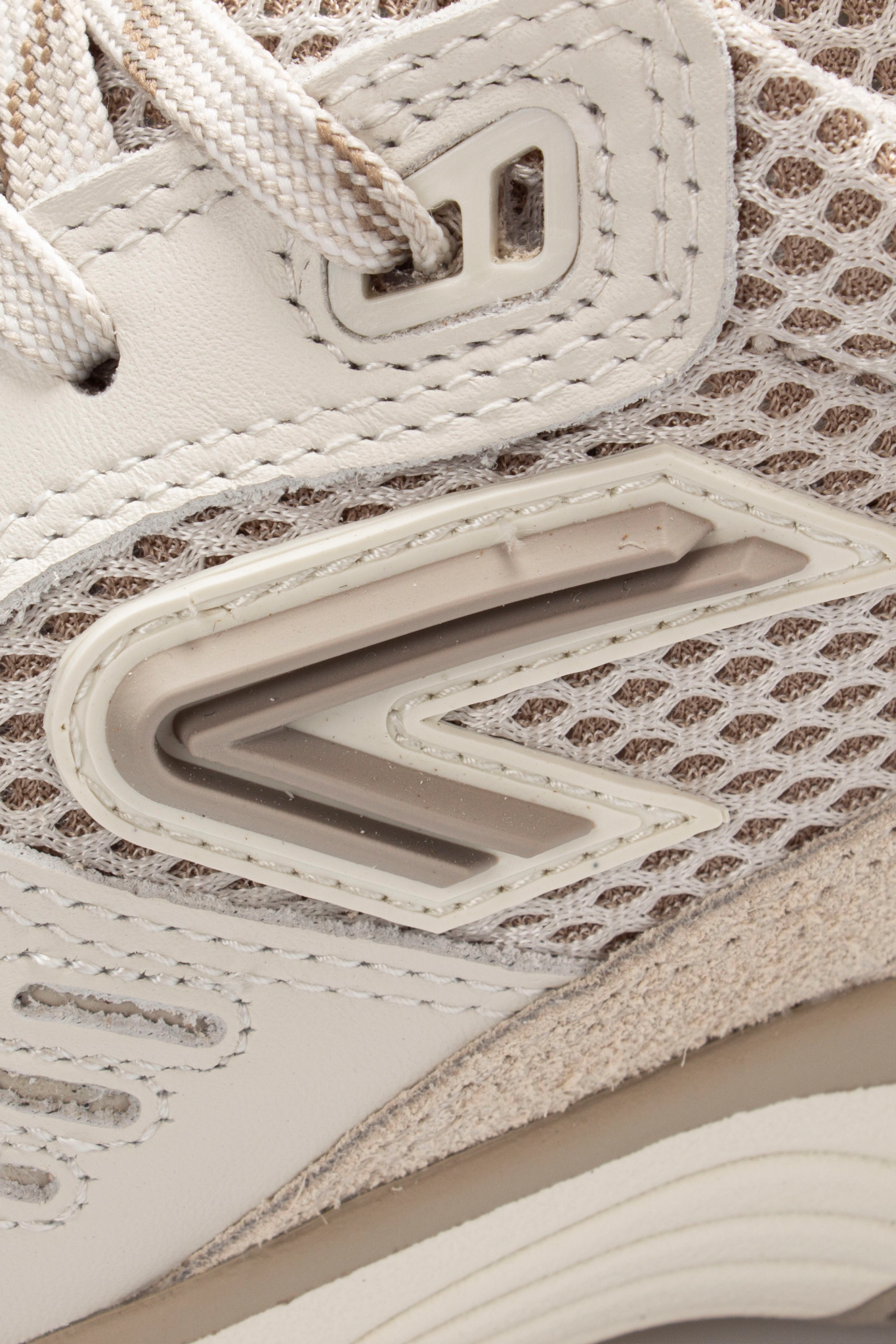 ACE '25 - Light Bone/Bone/Off White - The ACE Hub - G7901M45 - M23 - C17